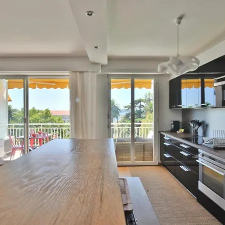 2p Avec Terrasse Et Vue A Deux Pas Des Plages - 2p Avec Terrasse Et Vue A Deux Pas Des Plages Mae-1733