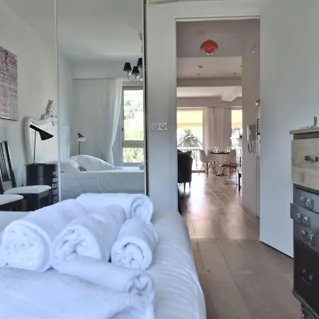 2p Avec Terrasse Et Vue A Deux Pas Des Plages - 2p Avec Terrasse Et Vue A Deux Pas Des Plages Mae-1733
